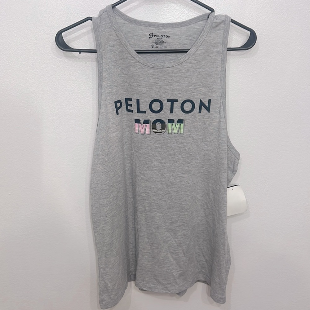 Peloton Mom Loose Fitting Workout Tank size Medium